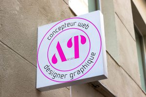 logo enseigne webdesigner design graphique